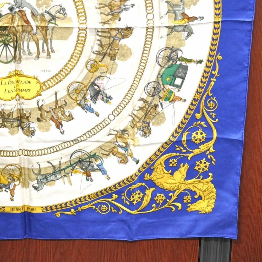Authentic HERMES Carre 90 Scarf "LA PROMENADE DE LONGCHAMPS" Silk Blue - Picture 6 of 12